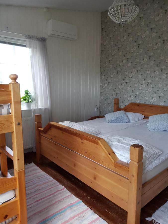 Vare 4 Vandrarhem Traslovslage Kültér fotó